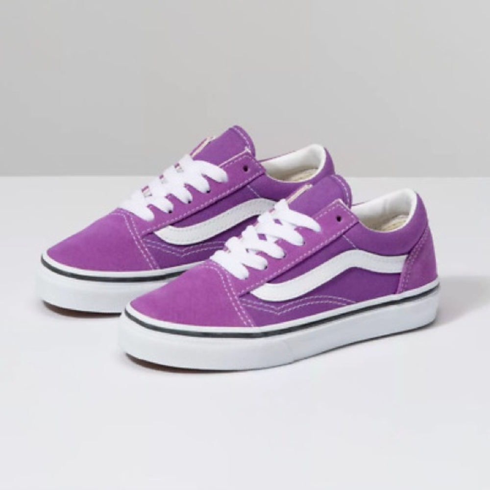 KIDS VANS